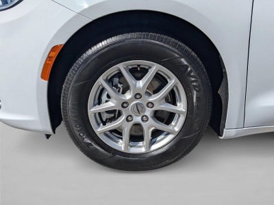 2023 Chrysler Pacifica Touring L FWD