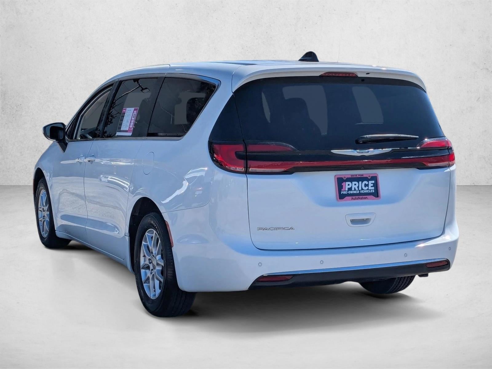 2023 Chrysler Pacifica Touring L FWD