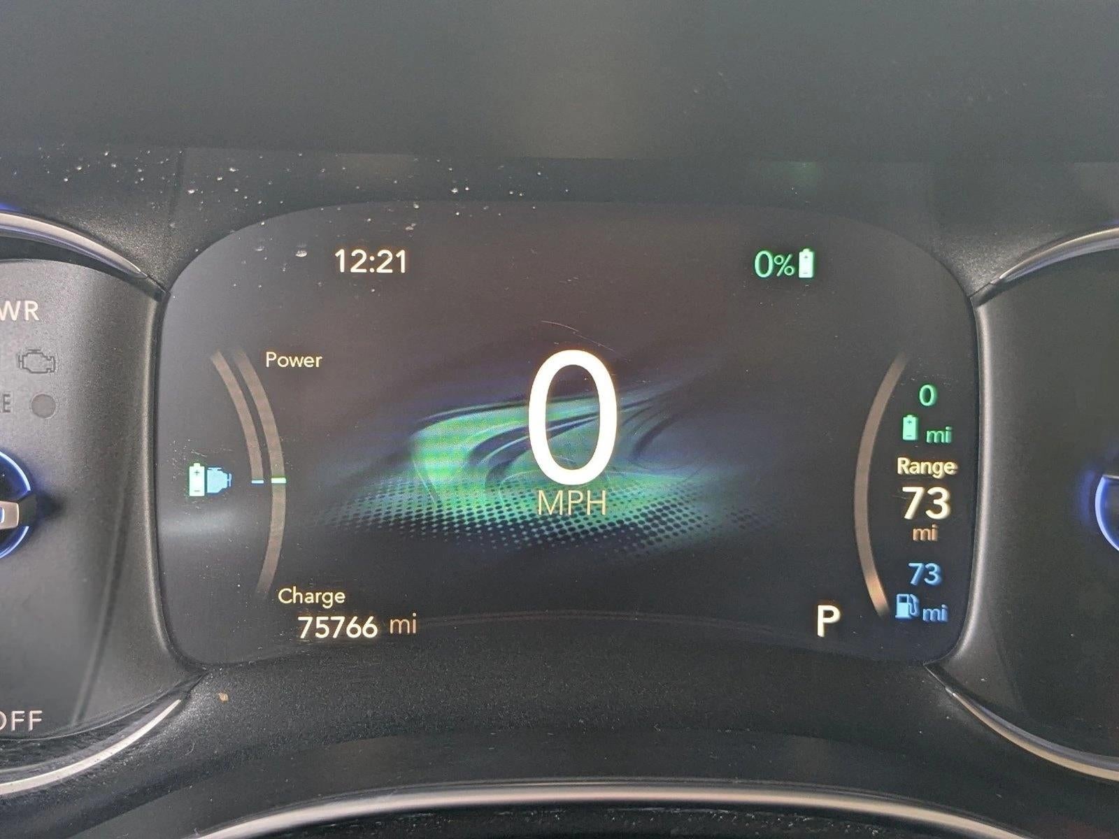 2018 Chrysler Pacifica Hybrid Limited FWD