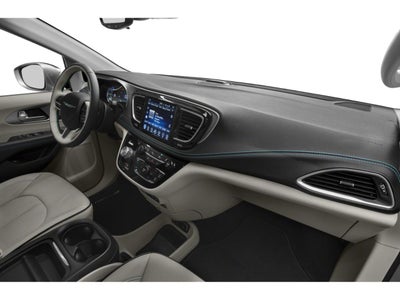 2018 Chrysler Pacifica Hybrid Limited FWD