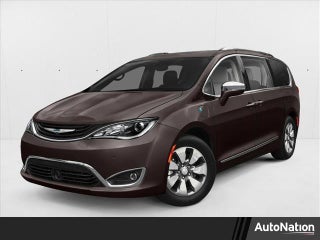 2018 Chrysler Pacifica Hybrid Limited FWD