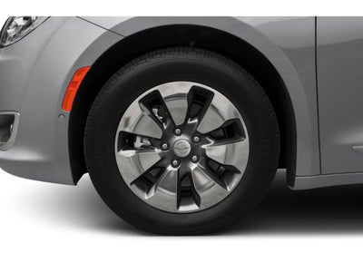 2018 Chrysler Pacifica Hybrid Limited FWD
