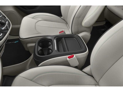 2018 Chrysler Pacifica Hybrid Limited FWD