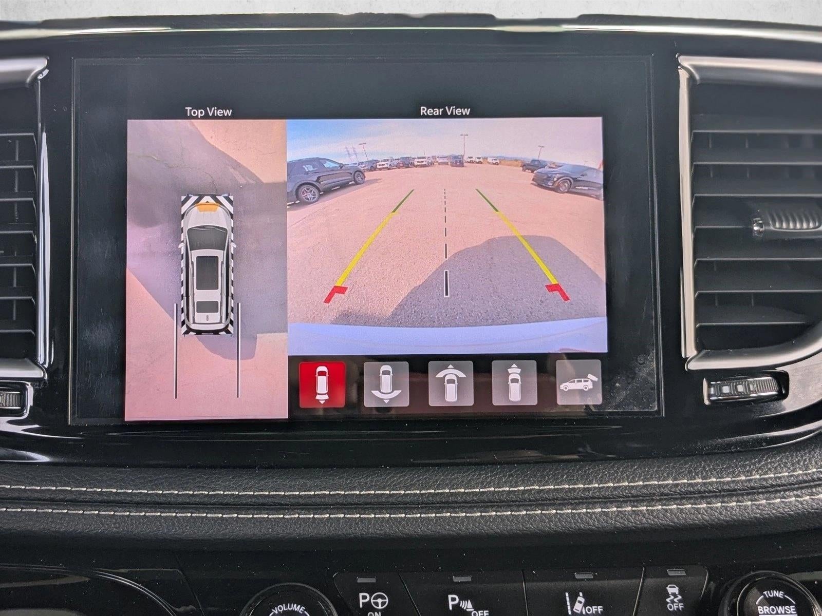 2021 Chrysler Pacifica Hybrid Limited FWD