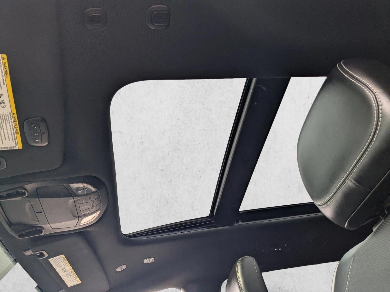 2021 Chrysler Pacifica Hybrid Limited FWD