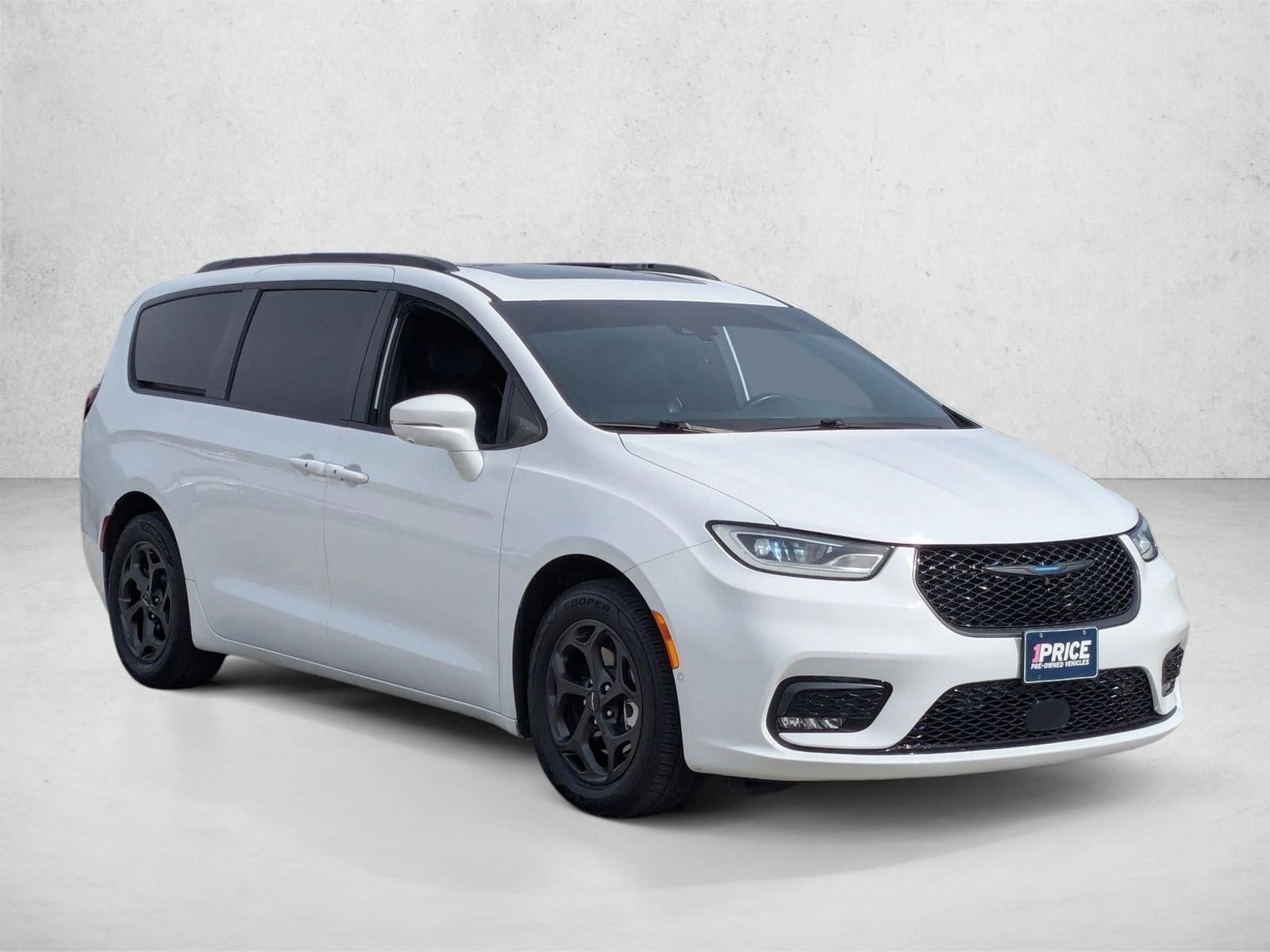 2021 Chrysler Pacifica Hybrid Limited FWD