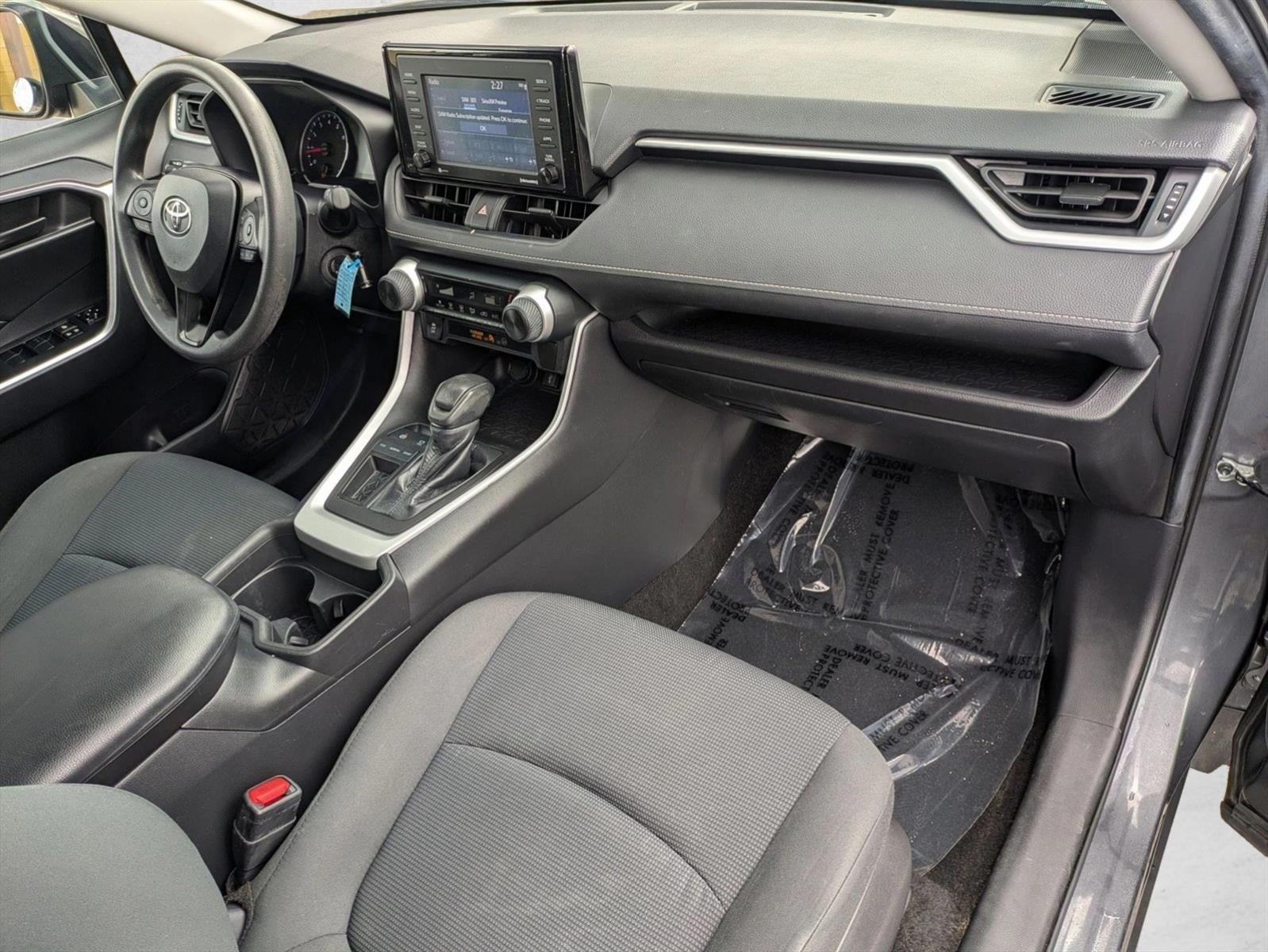 2021 Toyota RAV4 LE FWD (Natl)