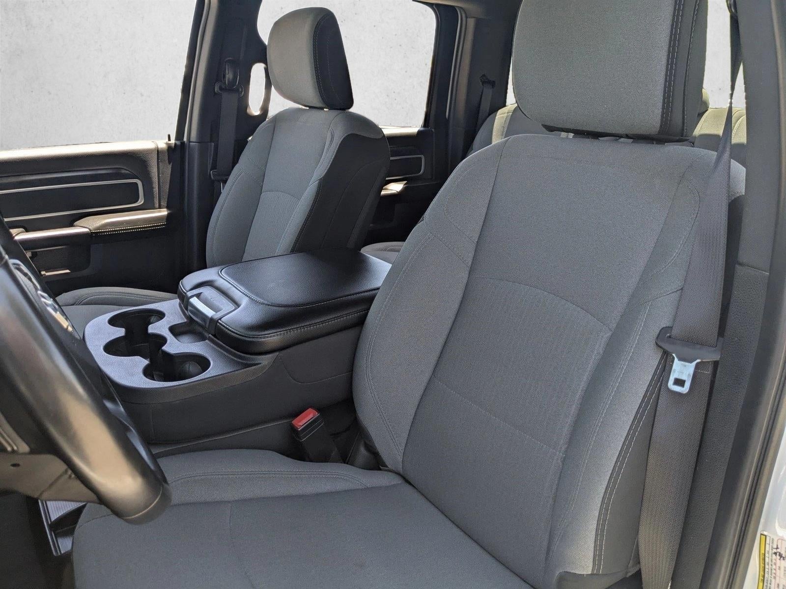 2024 RAM 3500 Big Horn 4x4 Crew Cab 8' Box