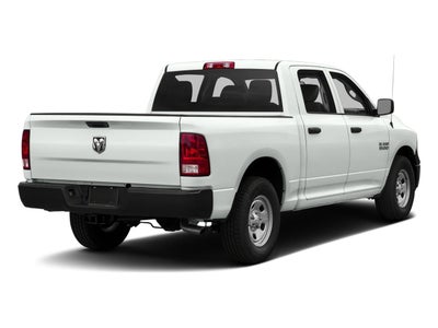 2017 RAM 1500 Express 4x4 Crew Cab 5'7" Box