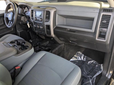 2017 RAM 2500 Tradesman 4x4 Crew Cab 6'4" Box
