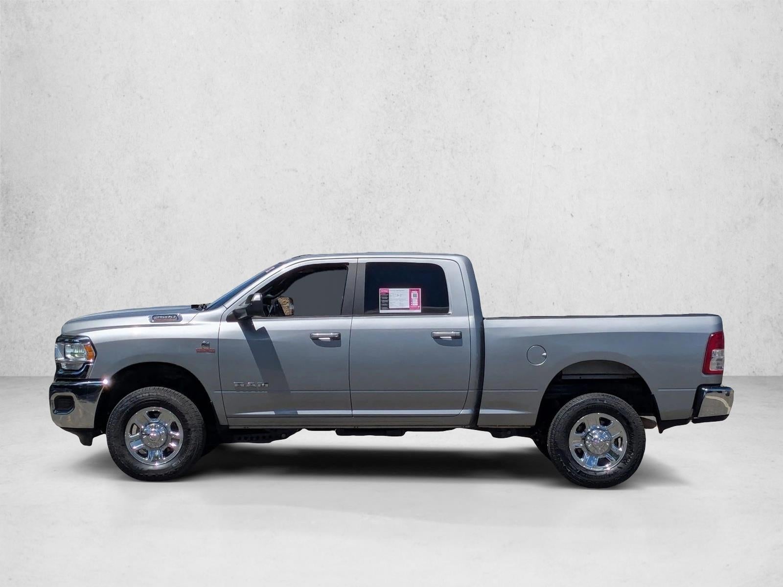 2022 RAM 2500 Big Horn 4x4 Crew Cab 6'4" Box
