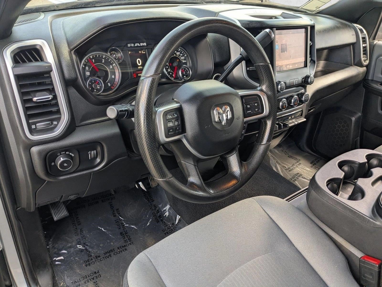 2022 RAM 2500 Big Horn 4x4 Crew Cab 6'4" Box