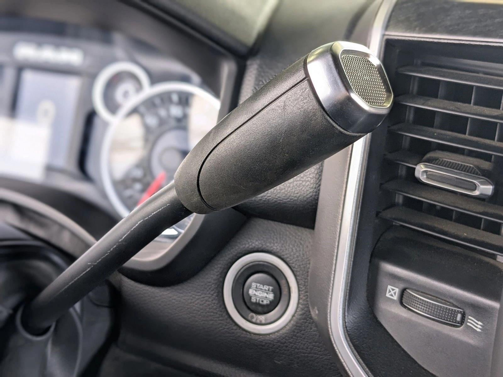 2020 RAM 2500 Big Horn 4x4 Crew Cab 6'4" Box