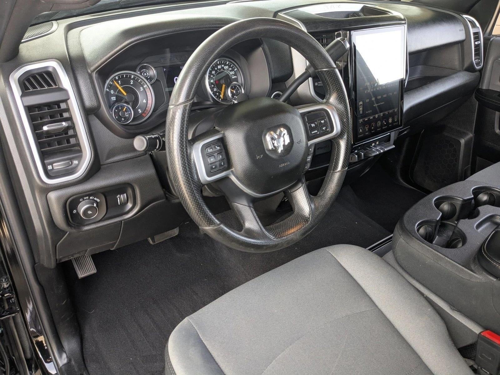 2021 RAM 2500 Big Horn 4x4 Crew Cab 6'4" Box