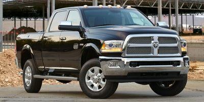 2017 RAM 2500 SLT 4x4 Crew Cab 8' Box