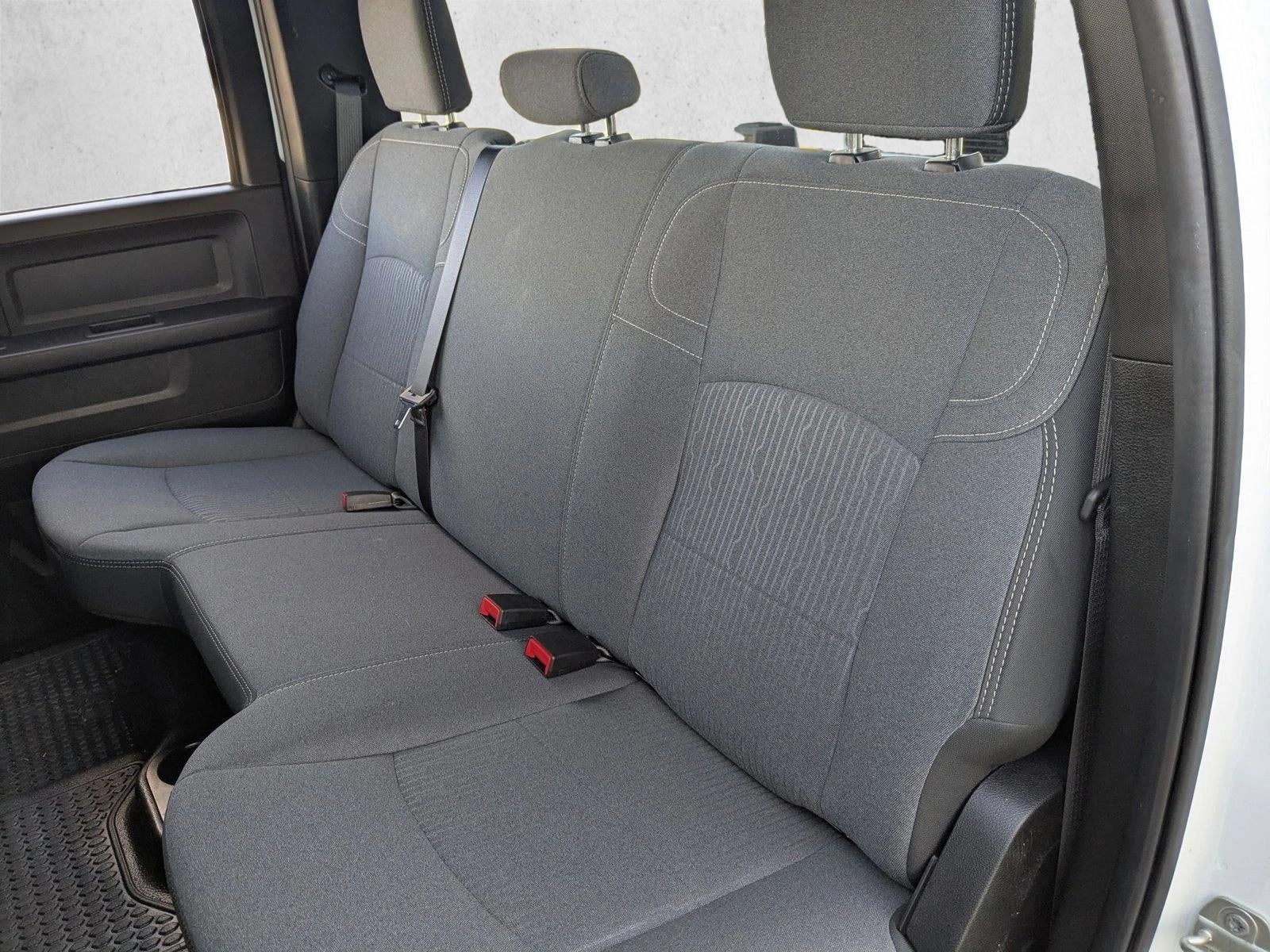 2023 RAM 3500 Chassis Cab Tradesman 2WD Crew Cab 60" CA 172.4" WB