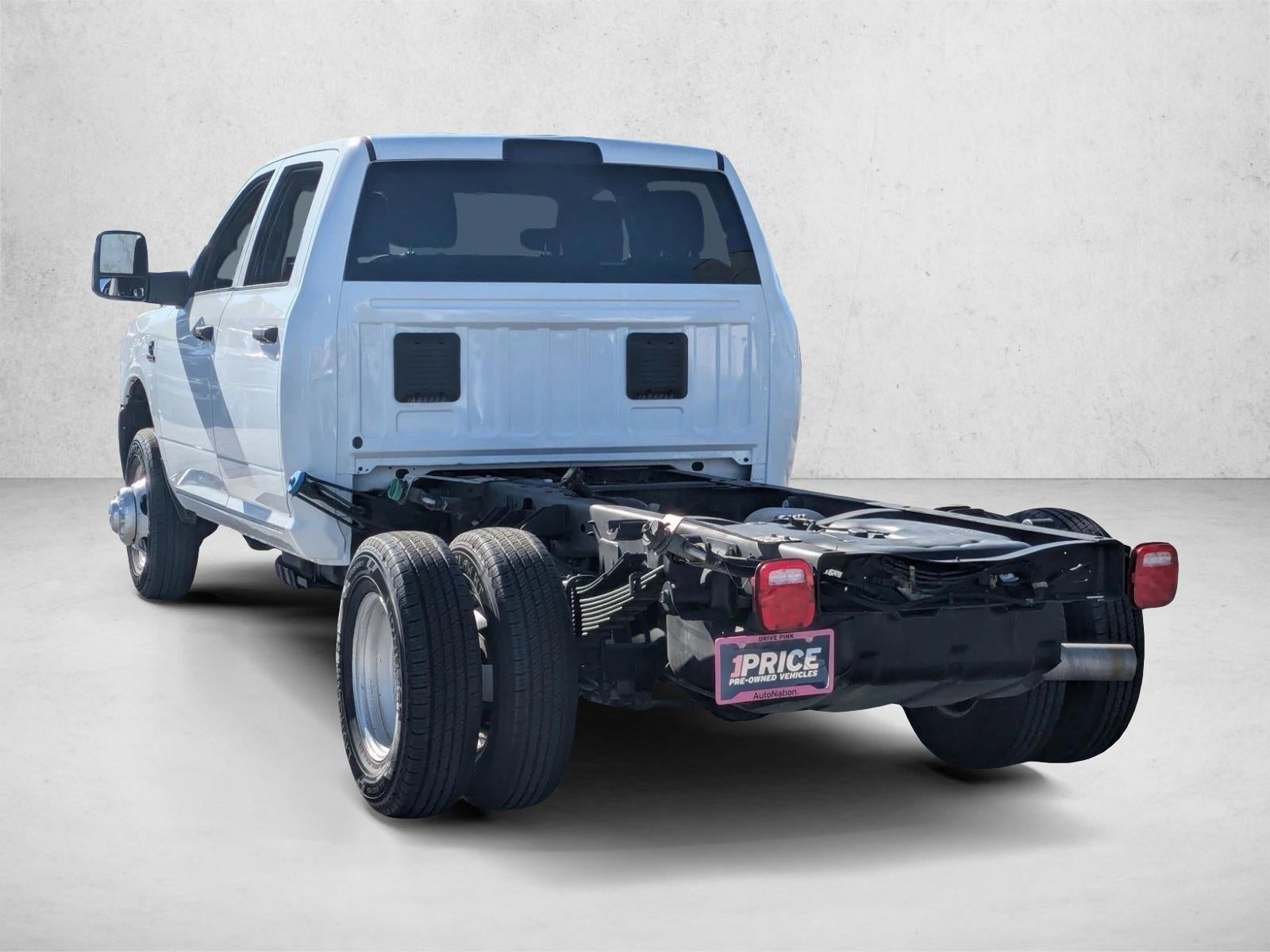 2023 RAM 3500 Chassis Cab Tradesman 2WD Crew Cab 60" CA 172.4" WB