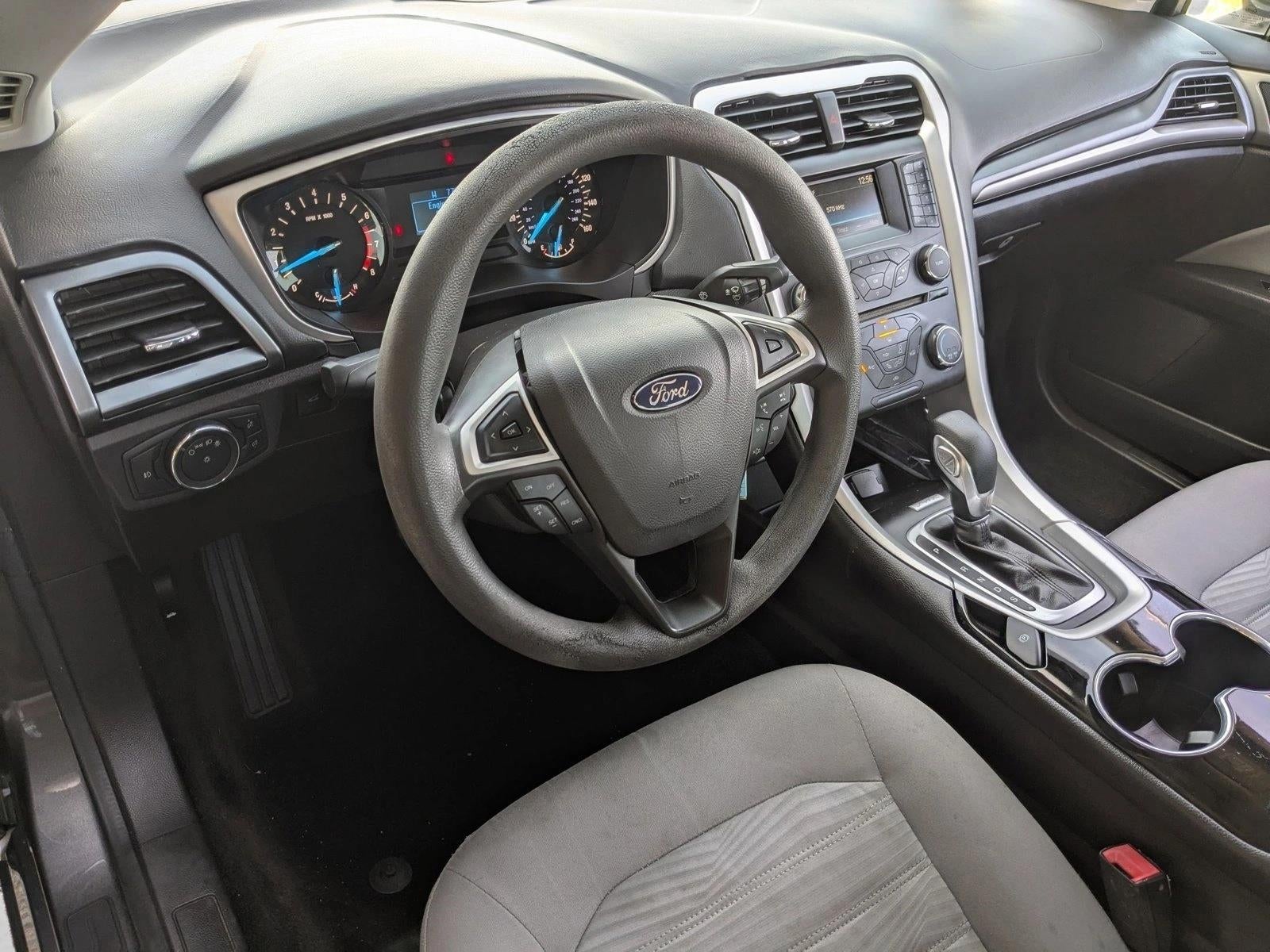 2016 Ford Fusion 4dr Sdn S FWD