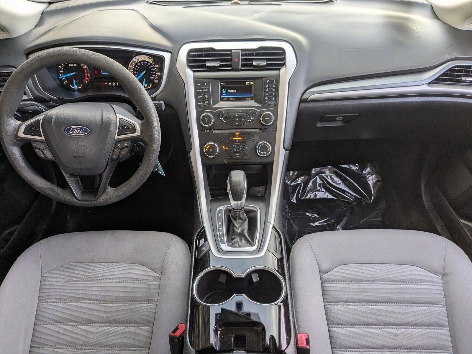 2016 Ford Fusion 4dr Sdn S FWD