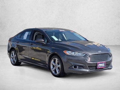 2016 Ford Fusion 4dr Sdn S FWD
