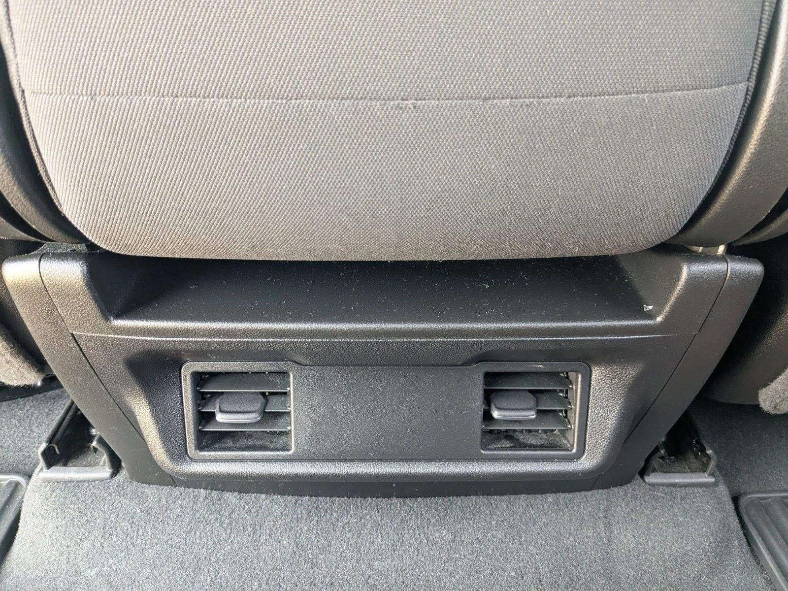 2023 Chevrolet Silverado 1500 Crew Cab Short Box 4-Wheel Drive Custom