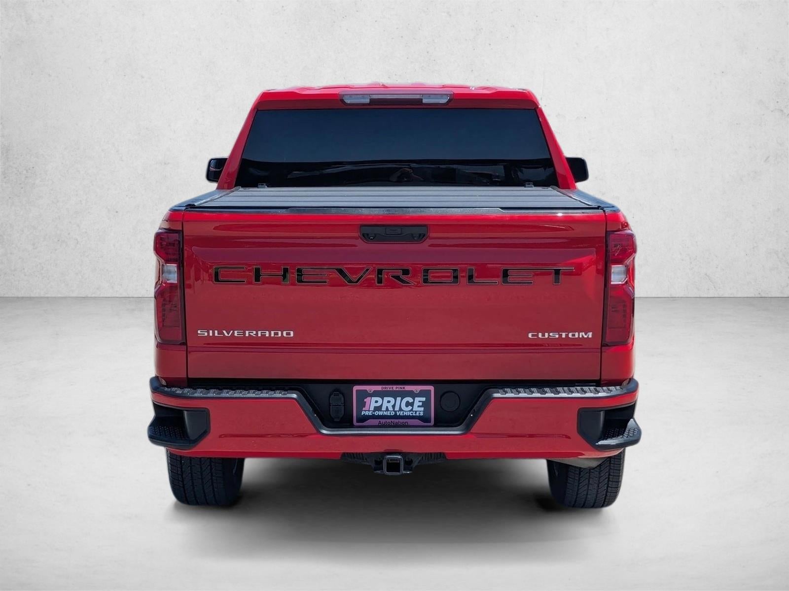2023 Chevrolet Silverado 1500 Crew Cab Short Box 4-Wheel Drive Custom