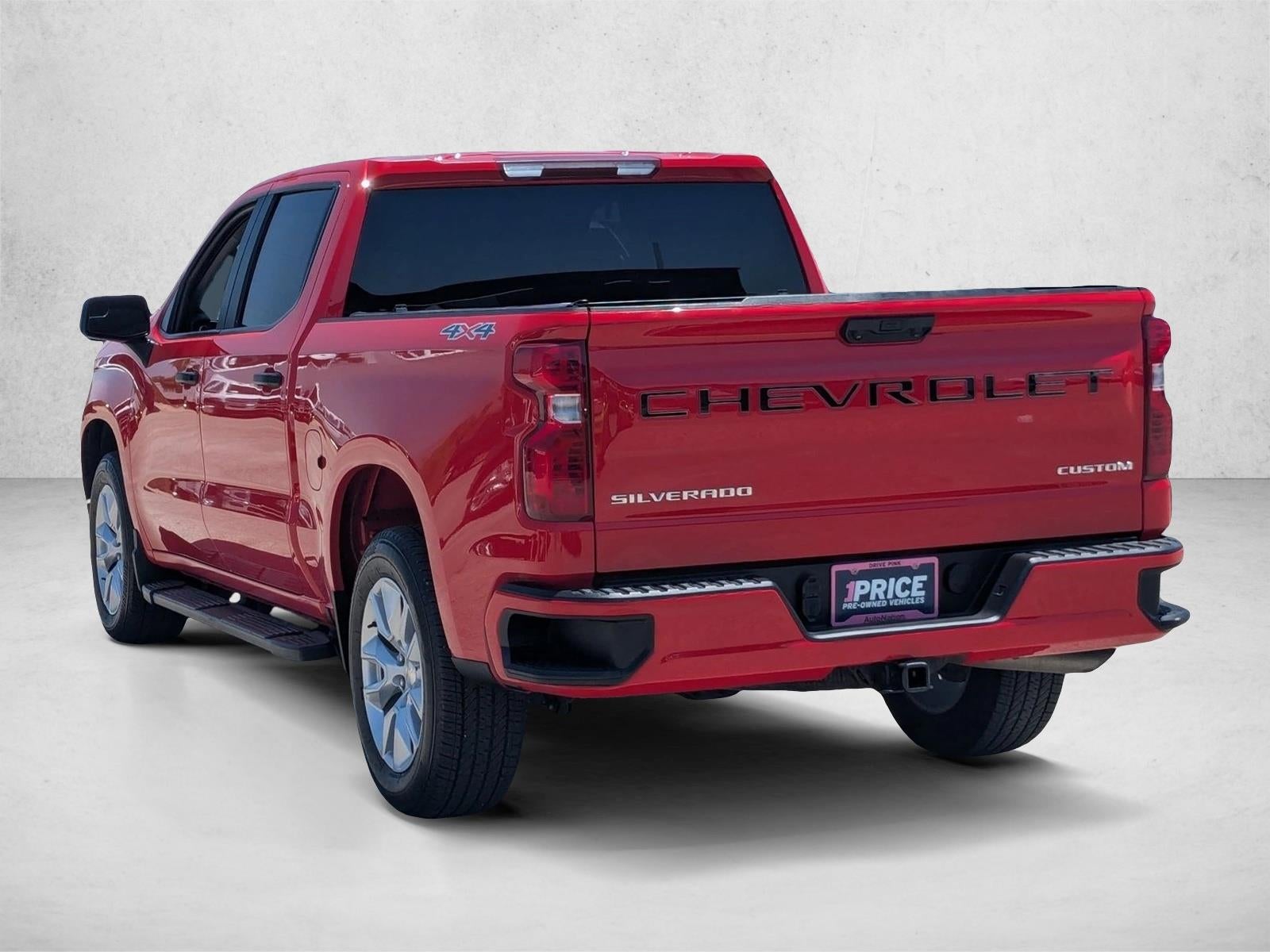 2023 Chevrolet Silverado 1500 Crew Cab Short Box 4-Wheel Drive Custom