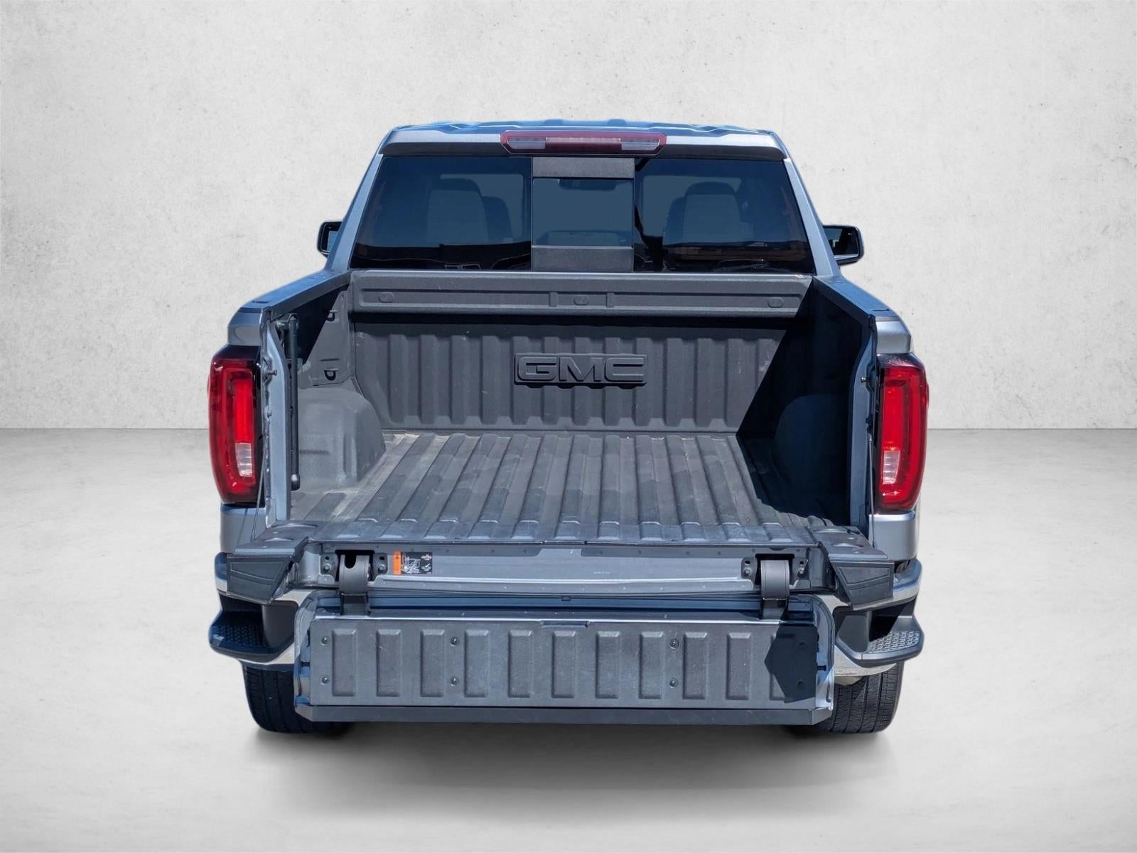 2019 GMC Sierra 1500 Crew Cab Short Box 2-Wheel Drive SLT