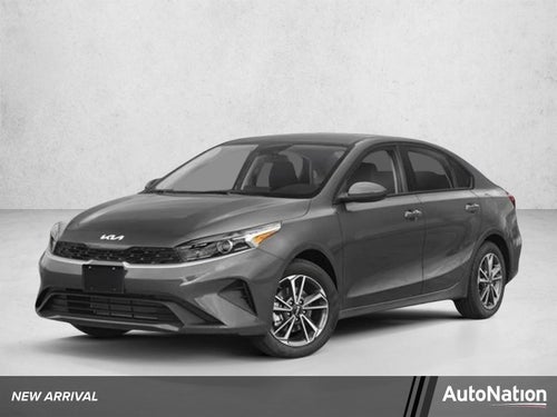 2023 Kia Forte LXS IVT