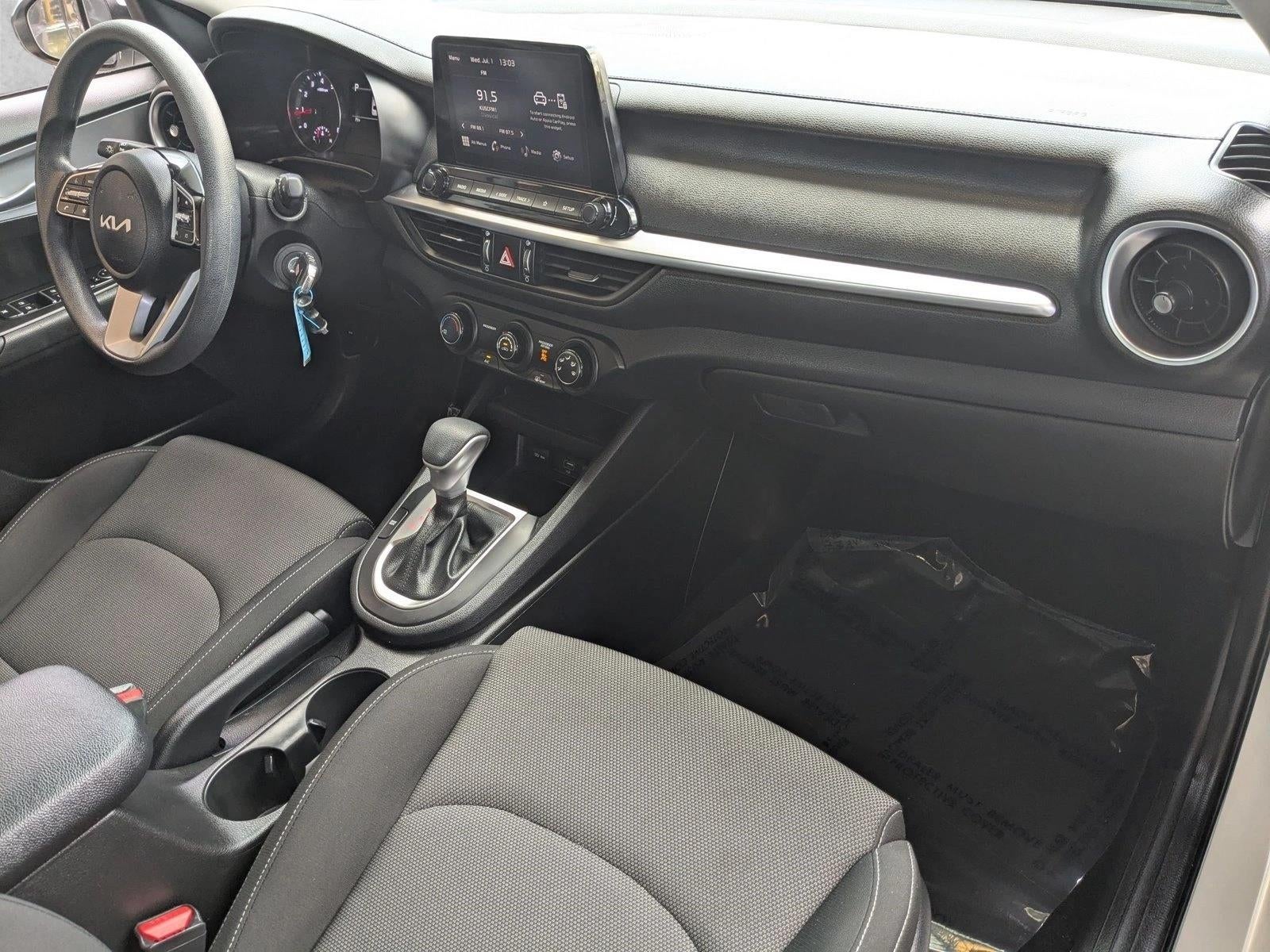 2023 Kia Forte LXS IVT