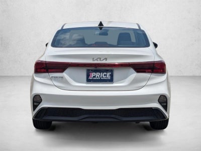 2023 Kia Forte LXS IVT