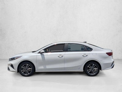 2023 Kia Forte LXS IVT