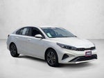 2023 Kia Forte LXS IVT