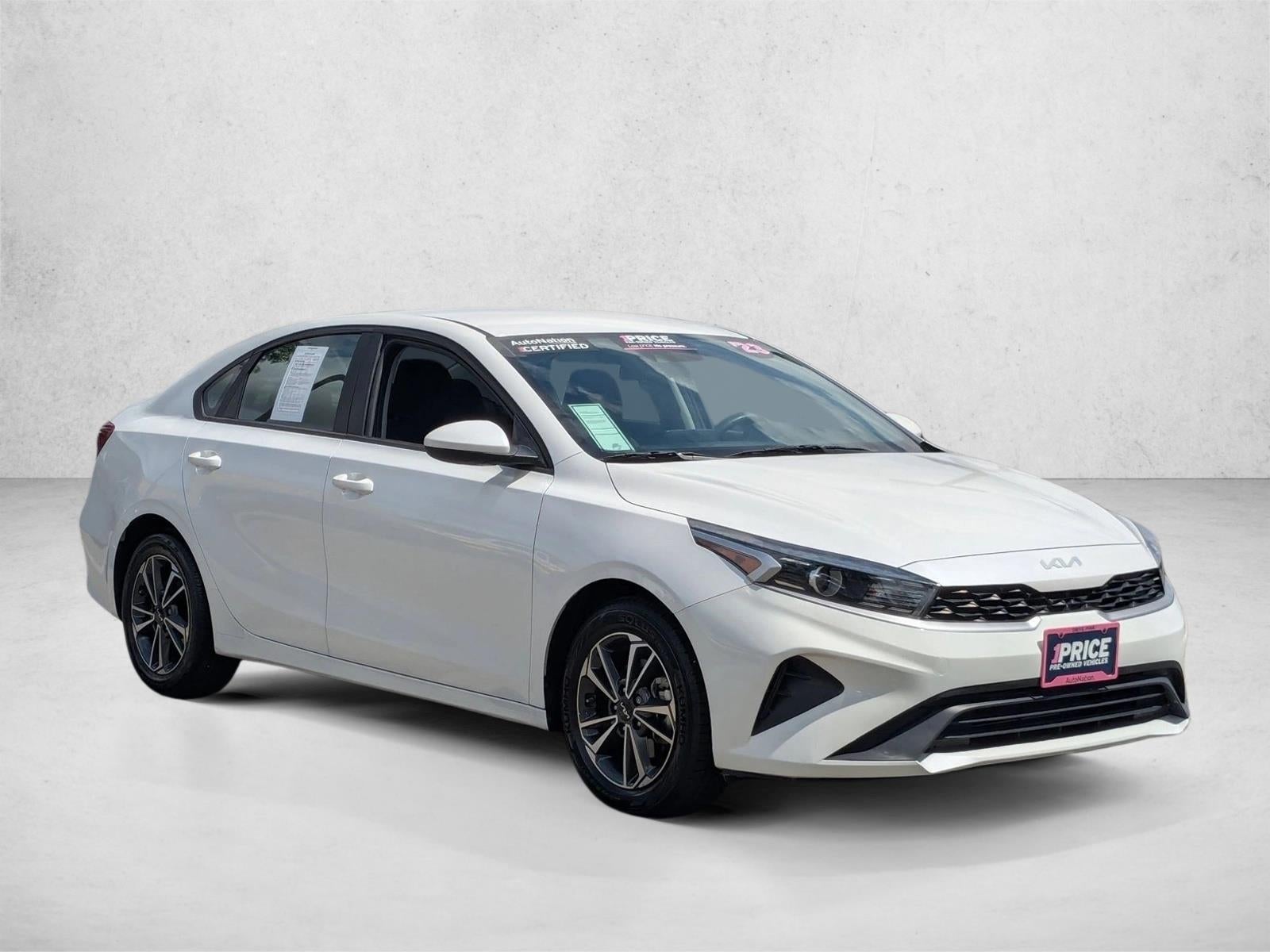 2023 Kia Forte LXS IVT