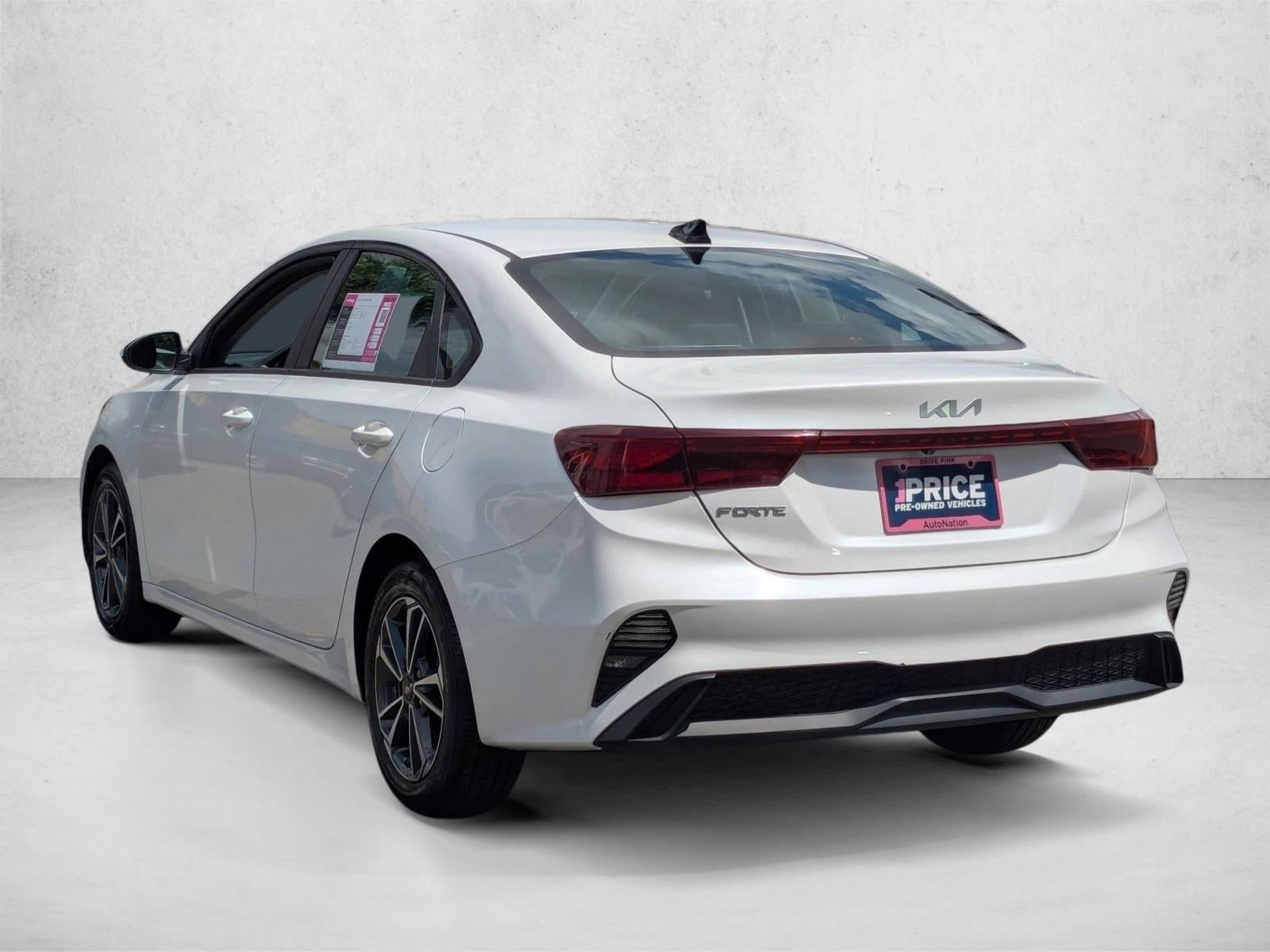2023 Kia Forte LXS IVT