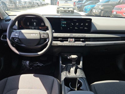 2025 Kia K4 LXS FWD