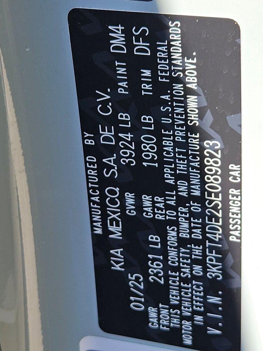 2025 Kia K4 LXS FWD