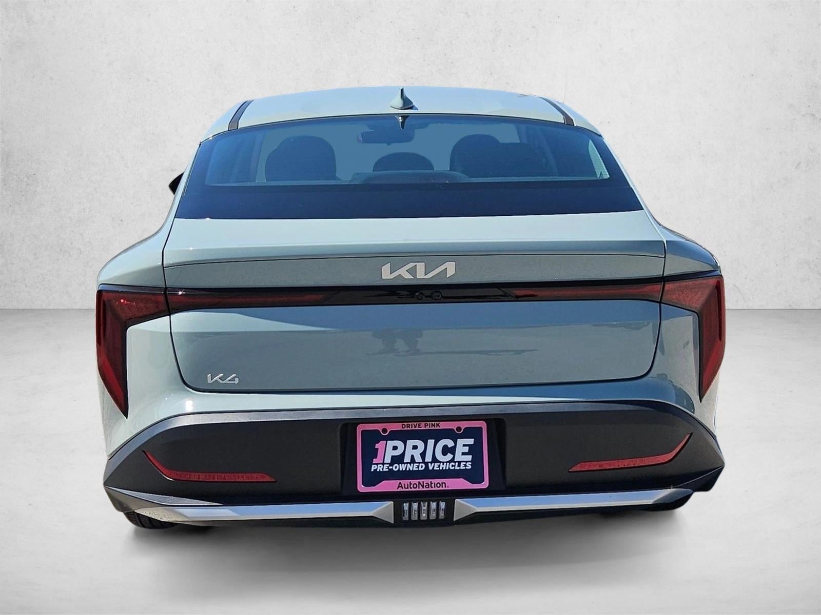 2025 Kia K4 LXS FWD