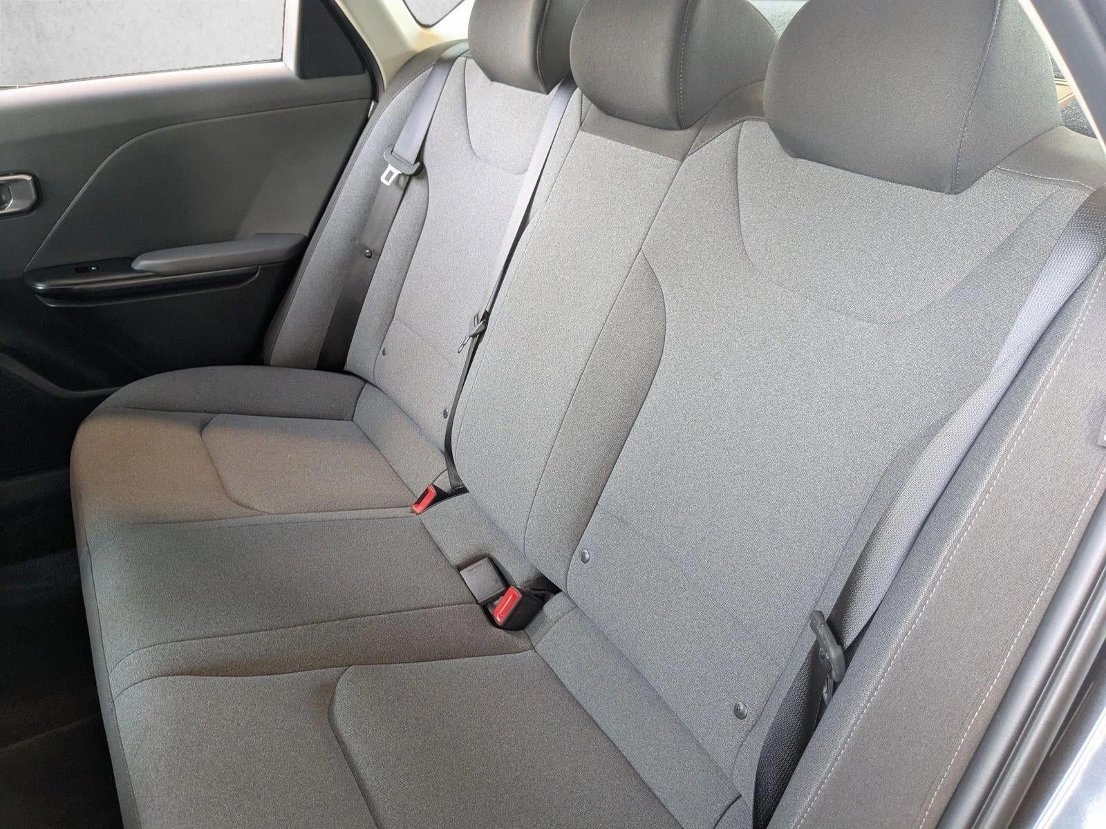 2025 Kia K4 LX FWD