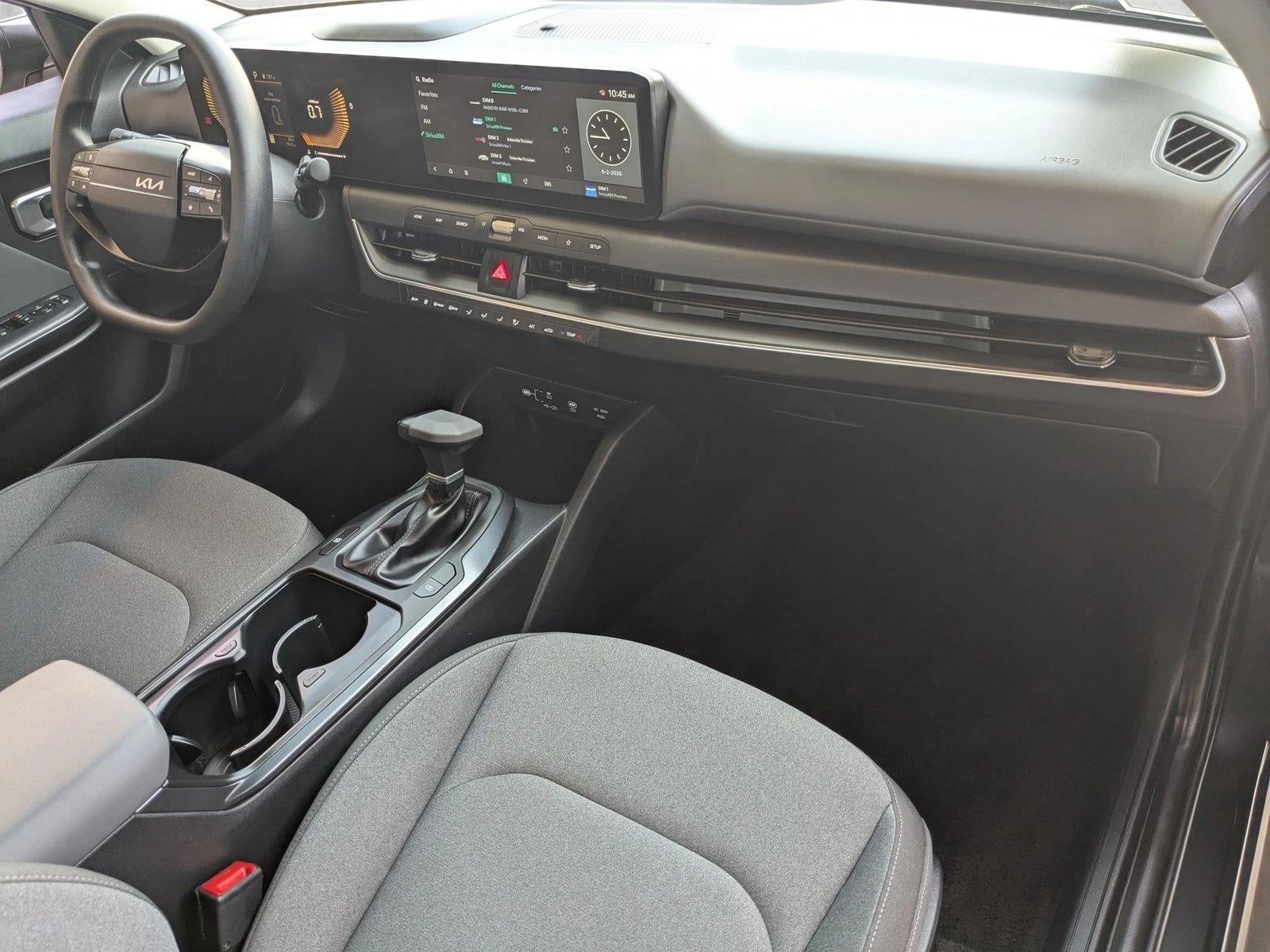 2025 Kia K4 LX FWD