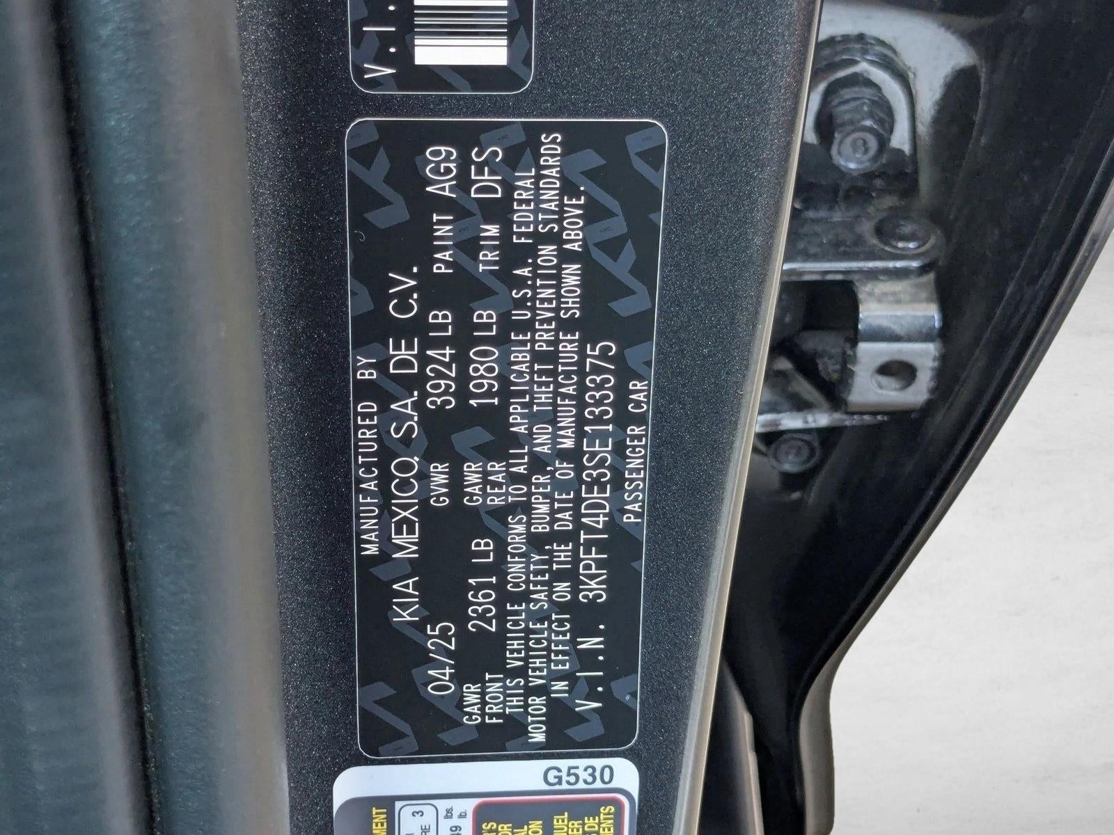 2025 Kia K4 LX FWD