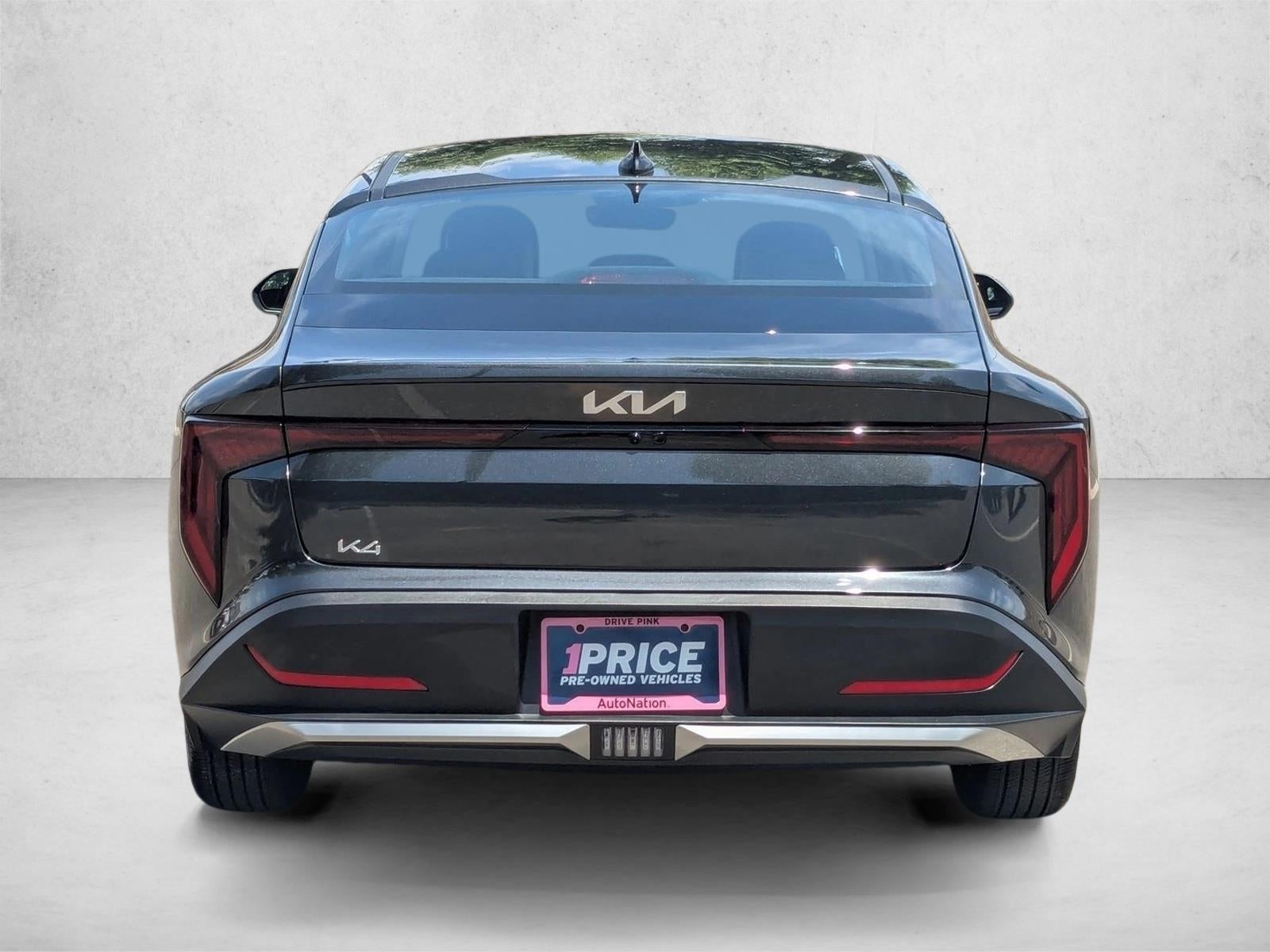 2025 Kia K4 LX FWD