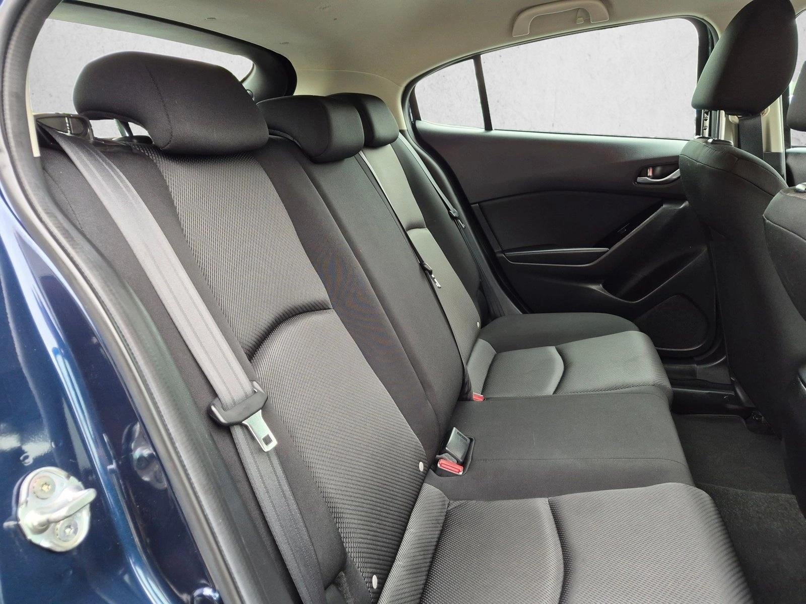 2017 Mazda Mazda3 5-Door Sport Auto