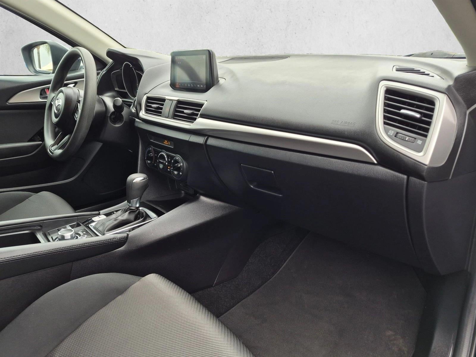 2017 Mazda Mazda3 5-Door Sport Auto