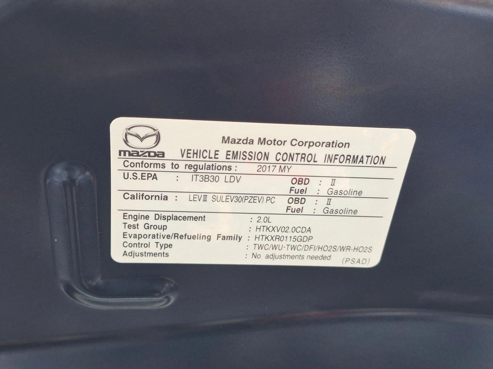 2017 Mazda Mazda3 5-Door Sport Auto