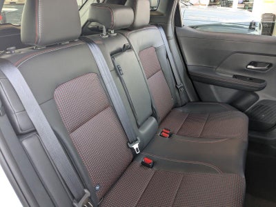 2025 Nissan Kicks SR AWD