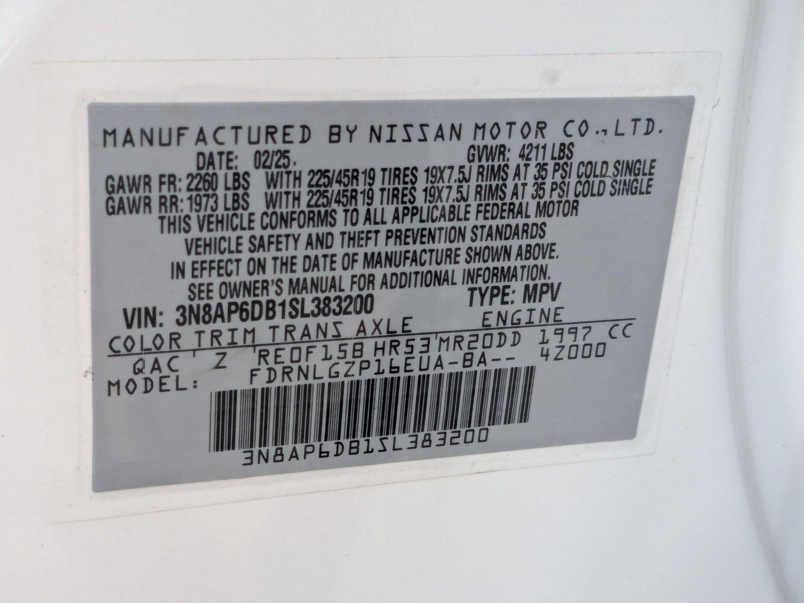 2025 Nissan Kicks SR AWD