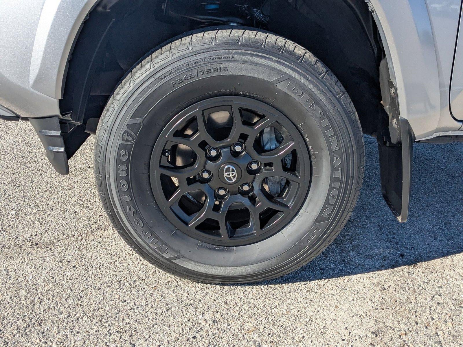 2019 Toyota Tacoma 2WD 2WD SR5 Double Cab 5' Bed V6 AT (Natl)