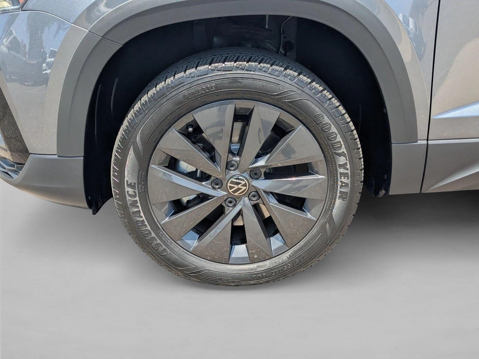 2023 Volkswagen Taos S FWD