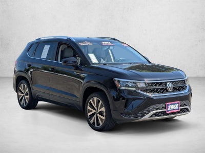 2022 Volkswagen Taos SE FWD
